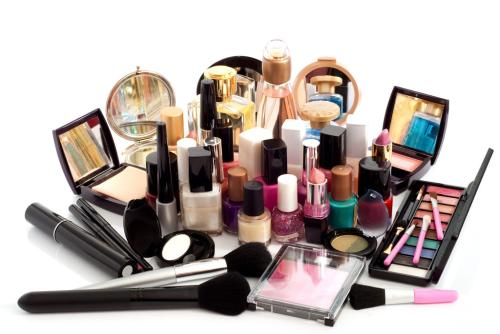 化妆品FDA注册费用是多少？